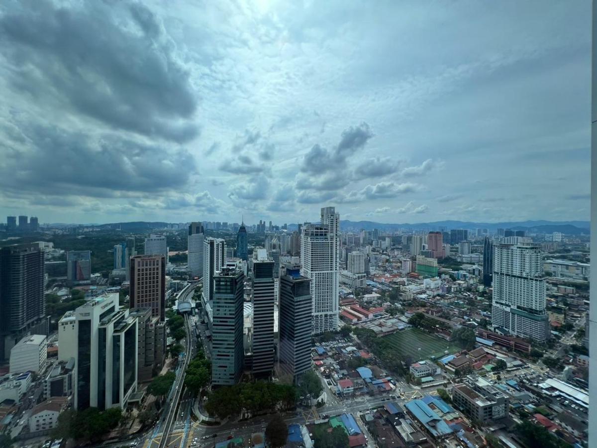 The Platinum Klcc By Cozy White Apartman Kuala Lumpur Kültér fotó