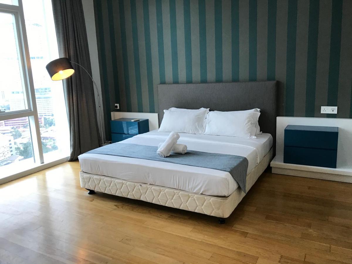 The Platinum Klcc By Cozy White Apartman Kuala Lumpur Kültér fotó