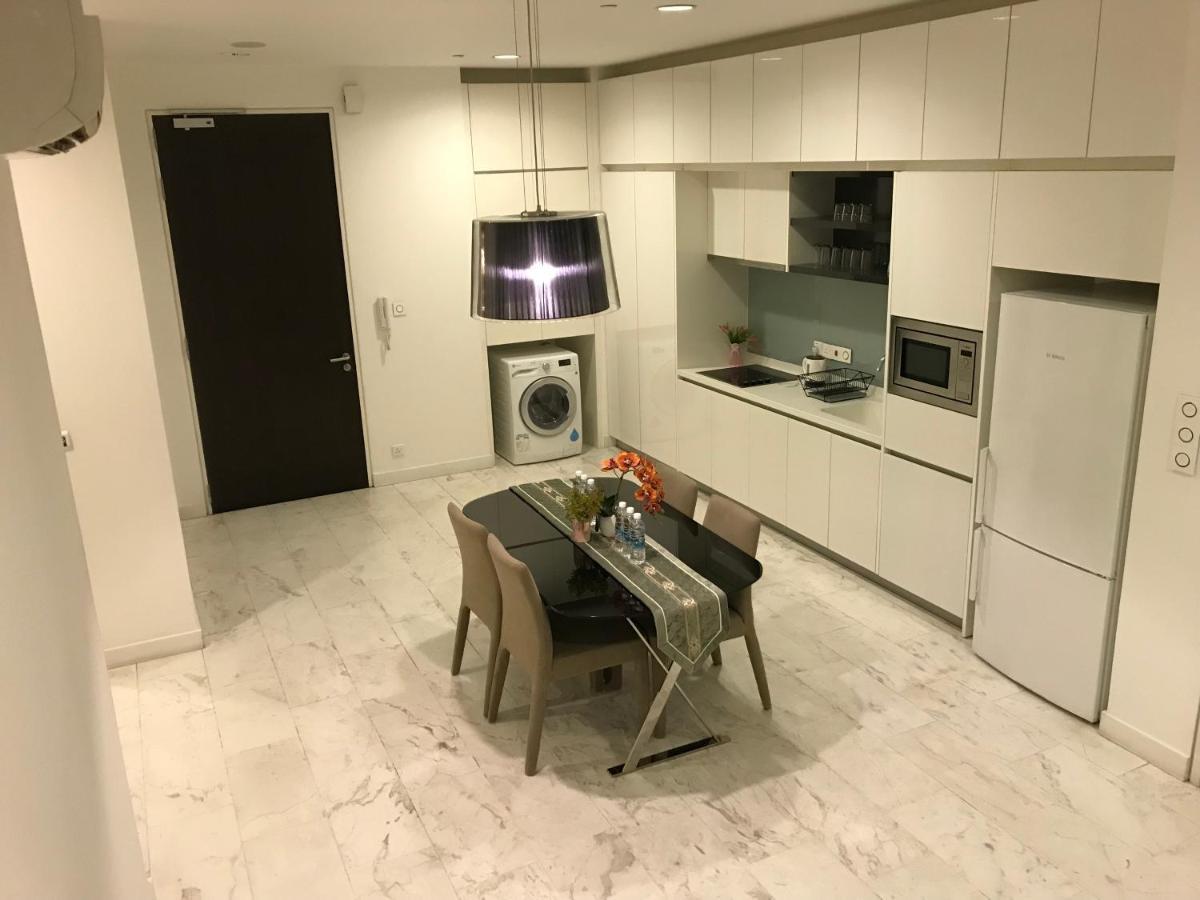 The Platinum Klcc By Cozy White Apartman Kuala Lumpur Kültér fotó